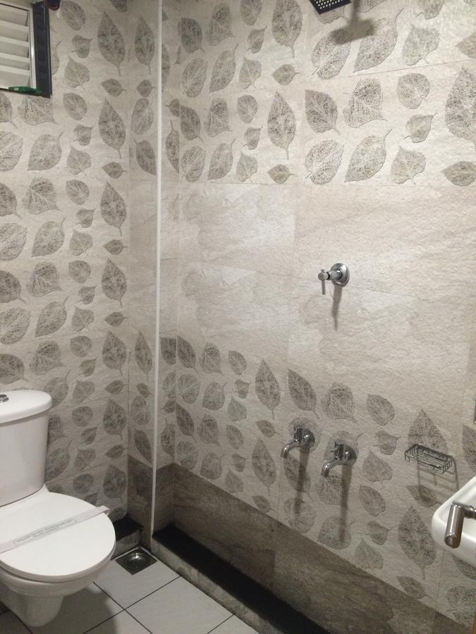 The Galaxy Suites Kochi Exteriör bild